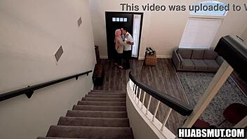 Muslim girl meets American guy for a hookup