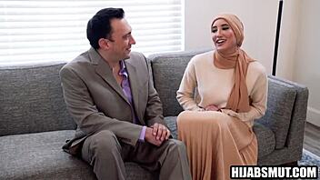 Muslim girl meets American guy for a hookup