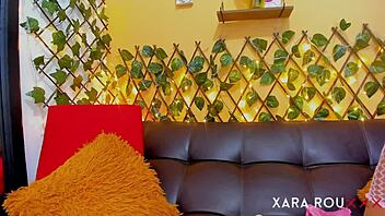 Pretty latina seeking boyfriend for videos.