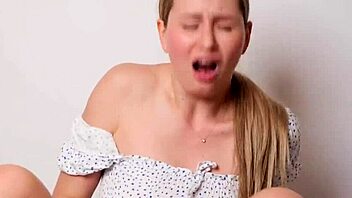 A mature British cougar undresses for solo fun