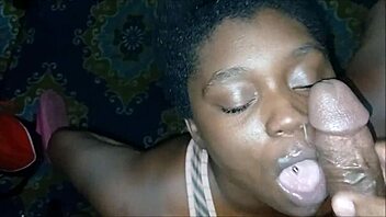 amateur chocolatebarbie cum on face rubbing
