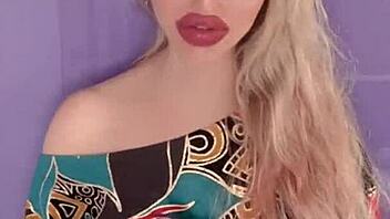 mistress dominates with financial fetish 😈