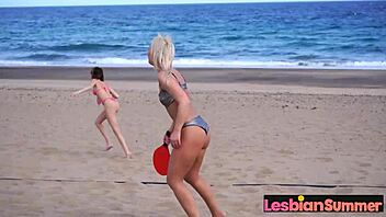 i tastd her wet pusy in 69 with the prty girl next door, moanin in sand