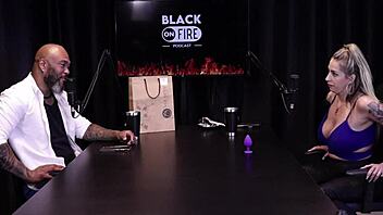 Julia Fontanelli Shows Breasts After Stress?