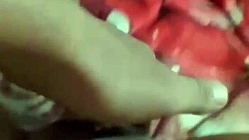 tante sange fucks kontol gede in bokep indonesia.