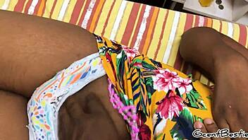 Thick Black Woman Gets Pussy Massaged At Home