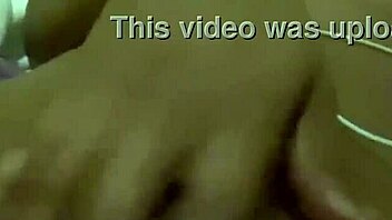 Watch this woman masturbate passionately