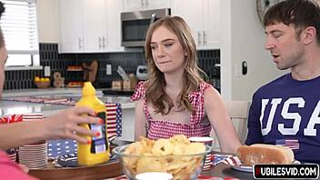 Brooke barclays and elsa violet in family swap s9-e4