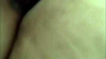 bokep indonesia cewenya bilang pacarnya lagi kerja jadi aman datang ke kos with monster cock fat big tits sexy student indonesian fetish couple