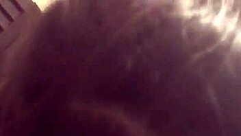 Want thick married chick to suck your cock?