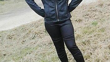 Nansi gypsy fantasy tribute with cumshot