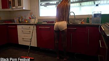 Look At This Skinny Ebony Woman Giving An Amazing Handjob!