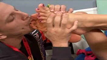 Horny brunette deepthroats cock then gets pussy fucked