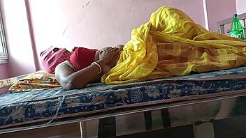 Desi Indian Housewife's Quick Hardcore Fucking Session