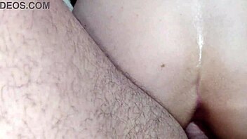 does actress hotferma want to show her butt?