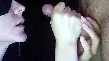 close up suck dick with wet babe orgasm teasing