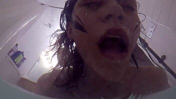 Candy Cruise Bathtub POV Extreme Sucking