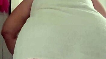 Mature Latina Flashes In Shower With Dirty Talk