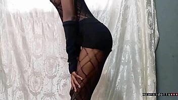 18y old ebony fucked wearing fishnet pt 1