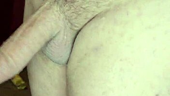 Preggo milf gives full blowjob and takes facial