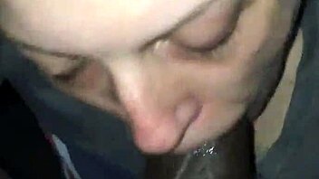 San performs an amazing oral act