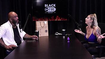 Julia Fontanelli Shows Breasts After Stress?