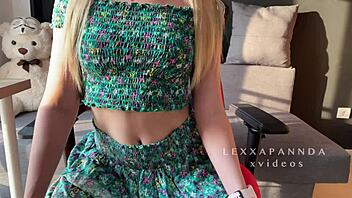 She Masturbates Alone with Deep Emotion After Boyfriend Leaves