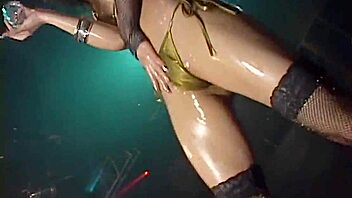 Enjoy the graceful movements in this traditional Japanese dance routine