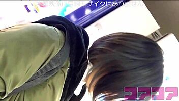 Amateur couple leaks raw sex in ikebukuro with cute girlfriend.