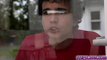 Stepsiblings have a hot threesome during laundry day