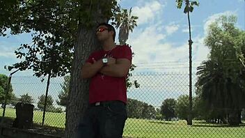 Michelle Le Loves Bending Over For Quick Fuck!