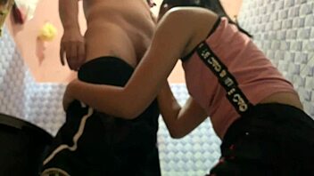 Filipina Meet Stranger At Dinala Sa Public Comfortroom