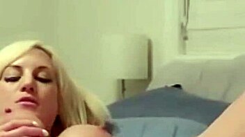 Bree Brooks gets steamy with her buttplug and dildo for intense solo pleasure 😏