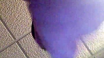 Vil du se meg runke stor tjukk kuk?