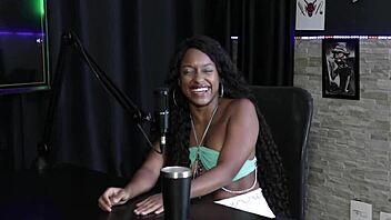 j� fez v�rias menage a personalidade lhe atrai estranhou porque n�o estava sendo comida disse como come�ou - vicky menage sheer red