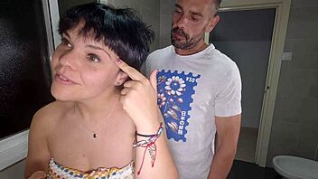 i stepmom fuck my stepson in the bathroom, filling my wet pussy with huge creampie