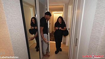 Physical therapist gets pissed on and bred