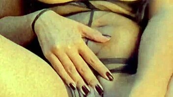 gozando com squirt after muff diving and licking pussy