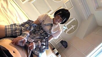 Lewd concafe girl Yuka steals married owner with creampie sex.