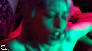 threesome feet addict acidalia mad maxxx & rotten venus