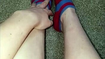 Want foot fetish instructions? Check this sexy compilation!