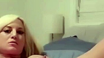 Bree Brooks gets steamy with her buttplug and dildo for intense solo pleasure 😏