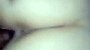 Prody claps cheeks in intense action!