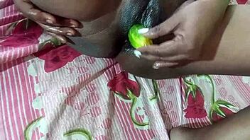 amazing creampie masturbation by mature indian woman