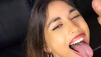 Latina Teen Sucks Boss's Cock Hard, Ending With Facial In Amateur Scene