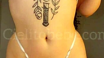 Dancing With Open Ass