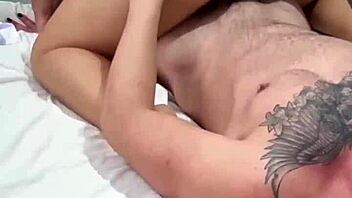 Pov - Milf Gostosa Adora Sentar No Pau