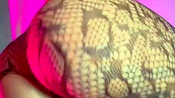 Ebony Amateur Jumps On Bodybuilder's Monster Cock, Screaming As Her Dirty Pussy Gets Creamy