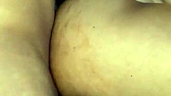 wet creamy pussy in dress 😍