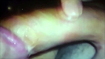 Wanita Seksi Lancap Memek Jari Dalaman Hisap Batang Adegan Panjang